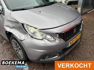 Peugeot 2008 1.2 PureTech Automaat Navigatie Cruise NAP! picture 6