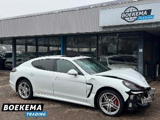 Damaged car Porsche Panamera 3.0 D Platinum Panorama Navigatie Climate Cruise PDC 2013/1