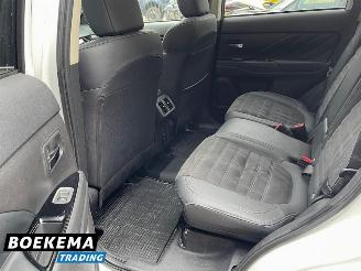 Mitsubishi Outlander 2.4 PHEV Intense+ Pano Leer Stoel/Stuurverw. Navi Camera PDC picture 15