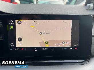 Skoda Octavia Combi 1.0 e-TSI Business Edition Navigatie Cruise Lane-Ass picture 26