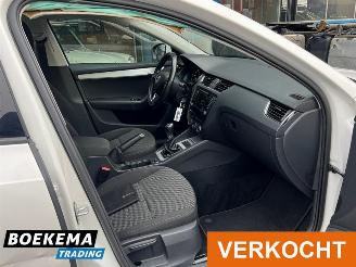Skoda Octavia Combi 1.0 TSI Business Navi Cruise Climate Trekh. picture 20