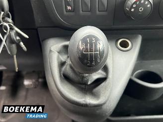 Renault Master T35 2.3 DCI L2H3 3-Pers Navigatie Cruise Airco PDC Trekhaak picture 19