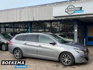 uszkodzony samochody osobowe Peugeot 308 SW 1.2 PureTech Style Automaat Navigatie PDC Cruise Trekhaak 2015/5