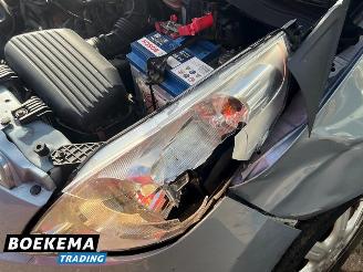 Chevrolet Spark 1.2 16V LTZ Navigatie Airco picture 13