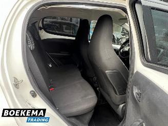 Peugeot 108 1.0 e-VTi Active Airco 5-Deurs picture 21