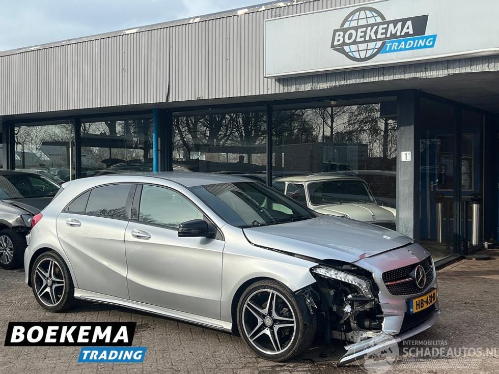 Mercedes A-klasse 180 Ambition AMG Automaat Navigatie Clima