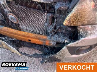 Kia Carens 2.0 CVVT X-clusive 7-Persoons Leer Navigatie Stoelverw. Airco picture 10
