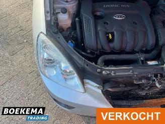 Kia Carens 2.0 CVVT X-clusive 7-Persoons Leer Navigatie Stoelverw. Airco picture 7