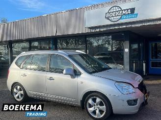 Damaged car Kia Carens 2.0 CVVT X-clusive 7-Persoons Leer Navigatie Stoelverw. Airco 2007/11