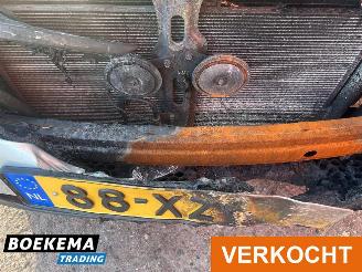 Kia Carens 2.0 CVVT X-clusive 7-Persoons Leer Navigatie Stoelverw. Airco picture 11
