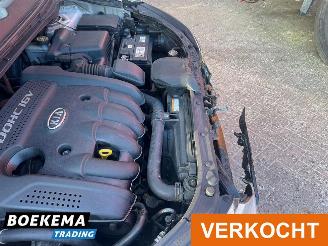 Kia Carens 2.0 CVVT X-clusive 7-Persoons Leer Navigatie Stoelverw. Airco picture 13