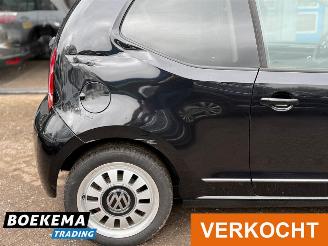 Volkswagen Up! 1.0 Black Up! Panorama Leer Stoelverwarming PDC Cruise picture 5