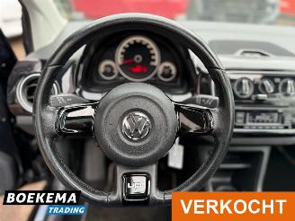 Volkswagen Up! 1.0 Black Up! Panorama Leer Stoelverwarming PDC Cruise picture 16
