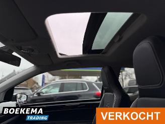 Volkswagen Up! 1.0 Black Up! Panorama Leer Stoelverwarming PDC Cruise picture 11