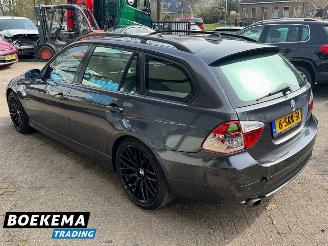 BMW 3-serie 320i High Exe Automaat Panorama Leer Stoelverw. picture 3