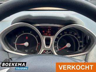 Ford Fiesta 1.6 Titanium Climate Cruise PDC Stoelverwarming picture 18