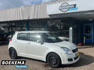 uszkodzony samochody osobowe Suzuki Swift 1.3 Shogun Airco Cruise 2009/1