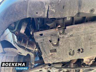 Peugeot 2008 1.2 PureTech Allure Navigatie Camera Climate picture 10