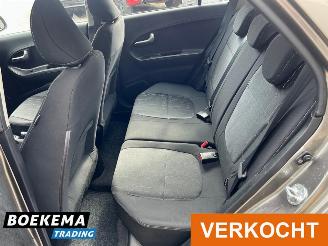 Kia Picanto 1.0 CVVT Business Navigatie Airco picture 13