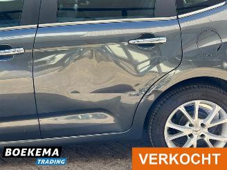 Citroën C3 1.2 PureTech Selection Automaat Navigatie Airco Cruise F1 picture 5