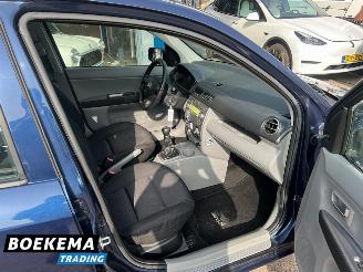 Mazda 2 1.4 Exclusive Elektrische ramen Trekhaak picture 13
