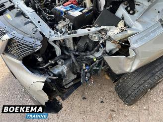 Nissan Qashqai 1.2 Connect Edition Automaat Navigatie Climate Cruise picture 13