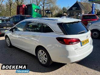 Opel Astra Sports Tourer 1.6 CDTI Business+ Navigatie Cruise PDC picture 3