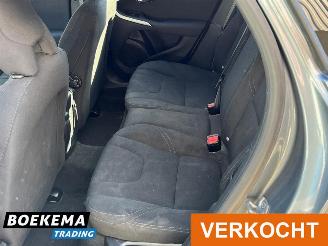 Volvo V-40 2.0 D4 190PK Business Navigatie Cruise PDC Trekhaak picture 12