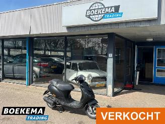 Avarii scootere Piaggio  Zip 45KM 2011/1