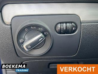 Volkswagen Golf 1.4 Trendline Stoelverwarming Cruise Climate picture 26