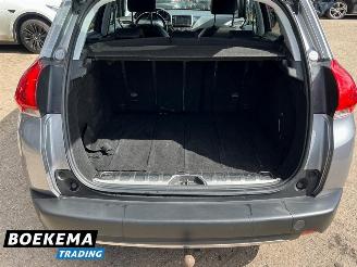 Peugeot 2008 1.6 VTi Allure Navigatie picture 19