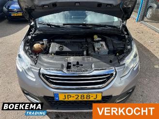 Peugeot 2008 1.6 VTi Allure Navigatie picture 12