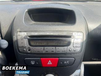 Peugeot 107 1.0 Access Airco 5-Deurs picture 21