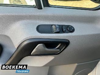 Volkswagen Crafter 35 2.0 TDI L3H2 9-Peroons Rolstoellift Airco Cruise picture 10