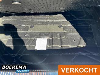 Audi Q3 2.0 TFSI Quattro Pro Line Navigatie Stoelverwarming Cruise picture 10
