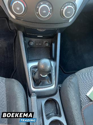 Kia Cee d cee'd 1.4 CVVT X-tra Airco 5-Deurs picture 21