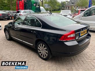 Volvo S-80 2.0 D3 Momentum Automaat Leer Navigatie Cruise picture 3