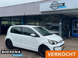 skadebil auto Volkswagen Up! 1.0 BMT Move Airco 5-Deurs 2017/8
