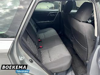Toyota Auris Touring Sports 1.8 Hybrid Dynamic Navigatie Cruise Climate picture 22