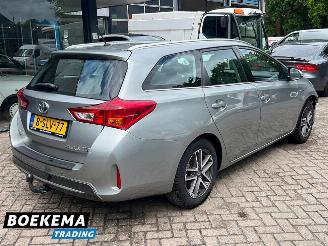 Toyota Auris Touring Sports 1.8 Hybrid Dynamic Navigatie Cruise Climate picture 2