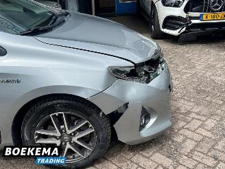 Toyota Auris Touring Sports 1.8 Hybrid Dynamic Navigatie Cruise Climate picture 7