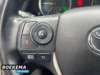 Toyota Auris Touring Sports 1.8 Hybrid Dynamic Navigatie Cruise Climate picture 29