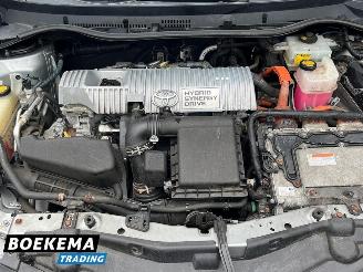 Toyota Auris Touring Sports 1.8 Hybrid Dynamic Navigatie Cruise Climate picture 12