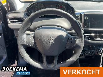 Peugeot 208 1.2 PureTech Active Navigatie Airco Cruise picture 23