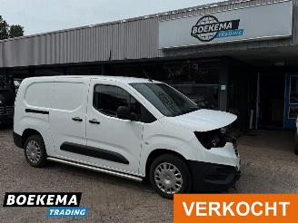 krockskadad bil bedrijf Opel Combo 1.5D L2 Edition Airco Schuifdeur Sidebars Trekhaak 2022/9