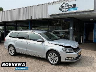 Avarii autoturisme Volkswagen Passat Variant 1.4 TSI Highline Navigatie Stoelverwarming Cruise PDC 2013/10