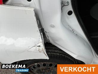 Peugeot 107 1.0 12V XR Airco 5-Deurs picture 14