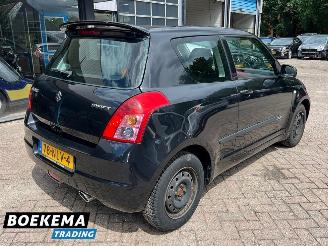 Suzuki Swift 1.3 Base Airco 3-Deurs picture 2