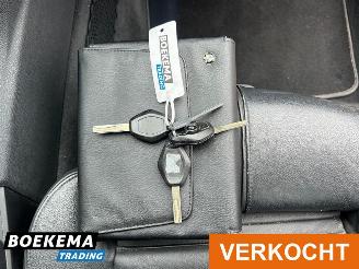 BMW X3 2.0i Executive Anniversary Navigatie Cruise Leer Stoelverw Trekhaak PDC picture 13