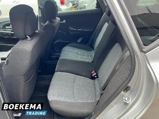Kia Cee d cee'd 1.4 CVVT Seven Navigatie Airco Cruise Trekhaak picture 16